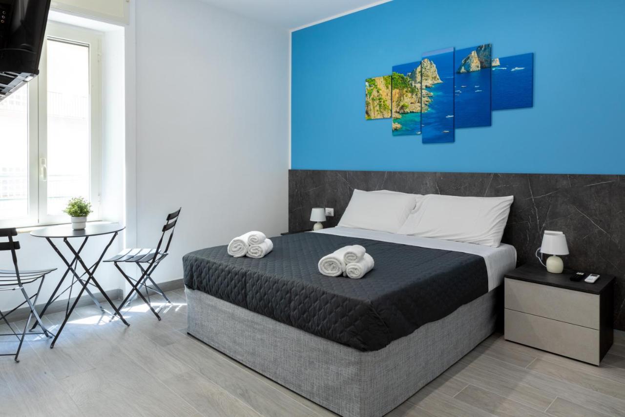 Partenope Guest House Napoli Eksteriør billede