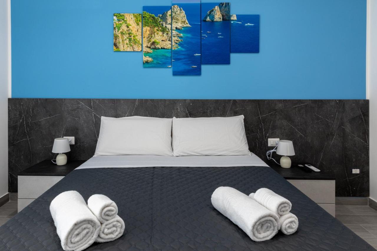Partenope Guest House Napoli Eksteriør billede